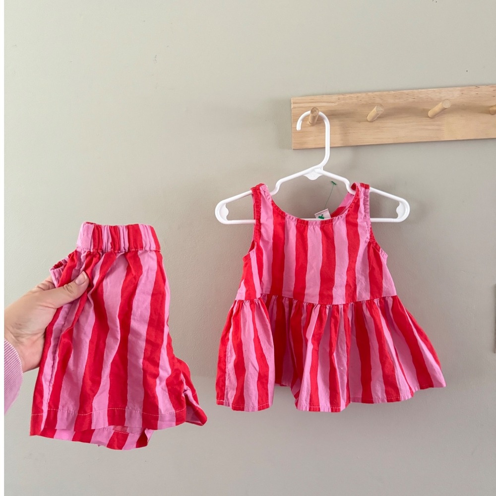 3T Gap two piece set